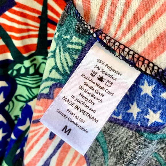 LuLaRoe Lady Statue of Liberty Americana Irma Tunic High Low Top Bundle Lot New - Picture 13 of 14